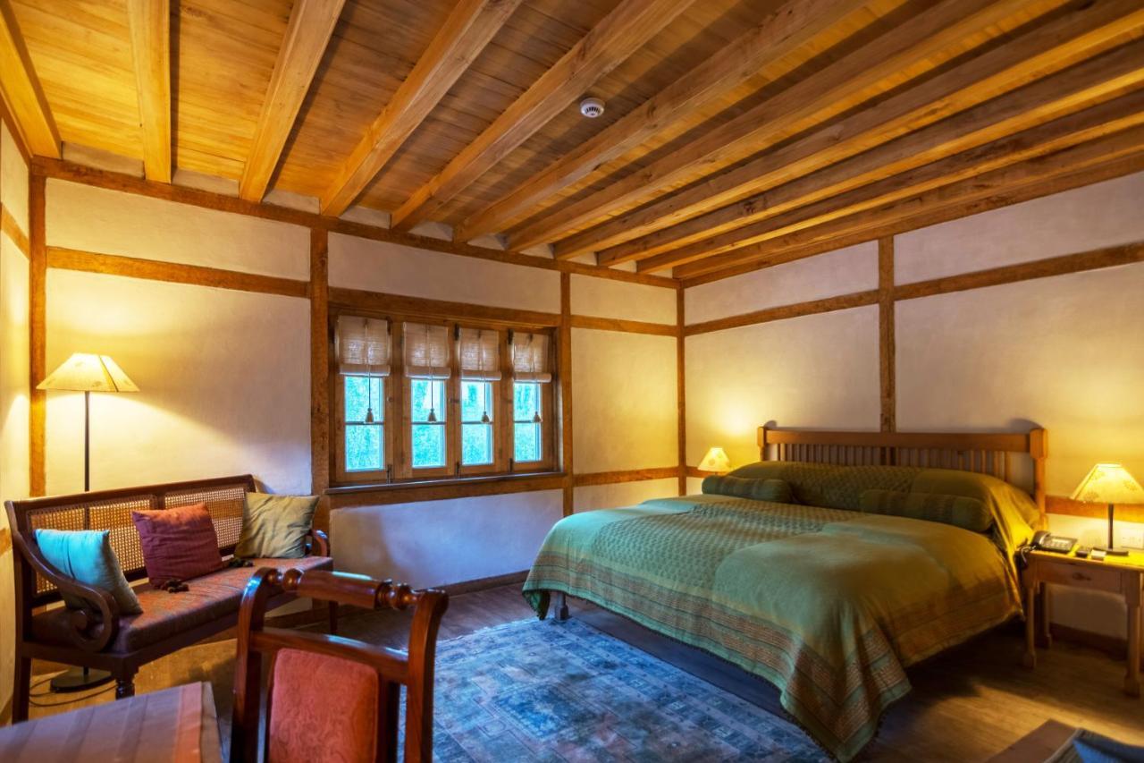 Serena Khaplu Palace Exterior foto